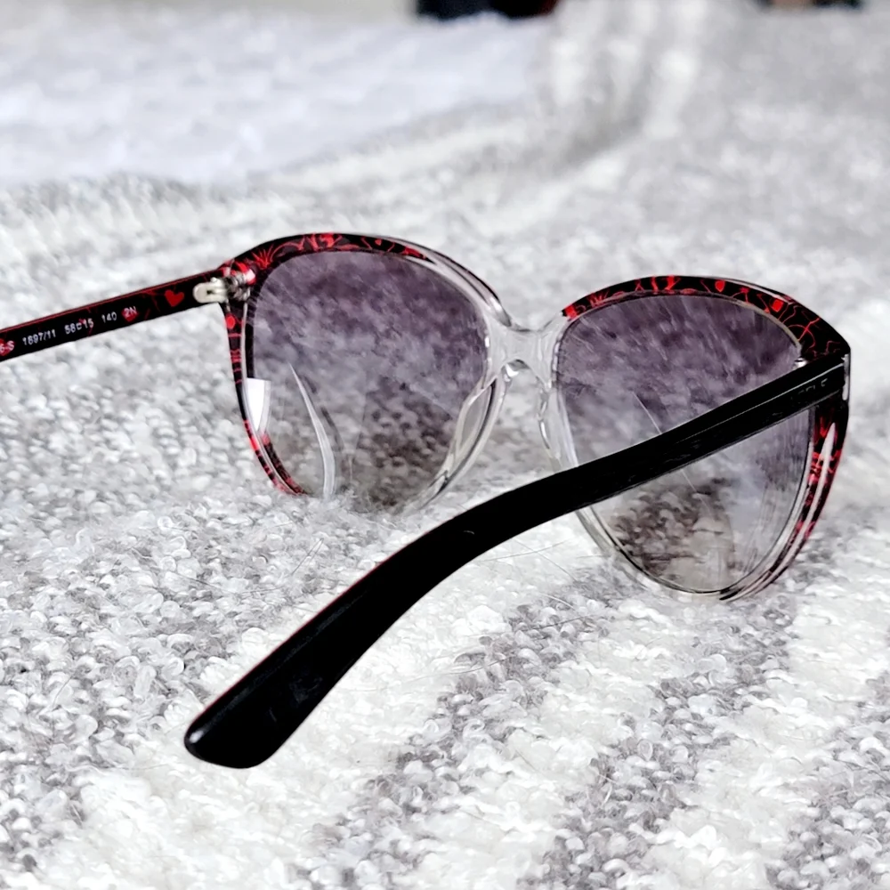 🆕️ Vogue Cat-Eye Sunglasses - Picture 2 of 6